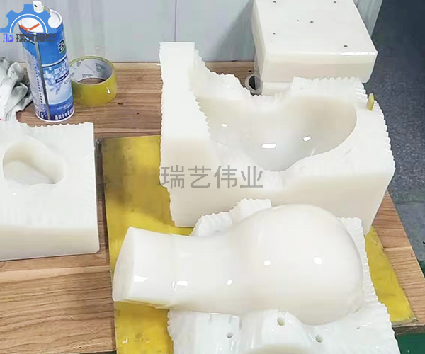 深圳塑胶手板厂